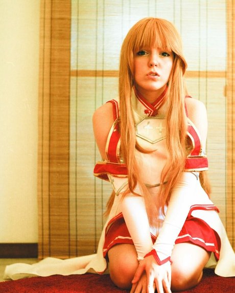 Sairu Hoshi free model galleries