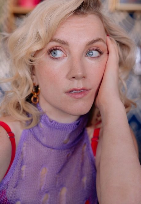 Evanna Lynch model beautiful pictures
