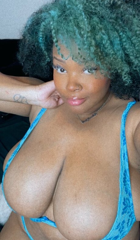 MsMoodyBB beautiful actress photo