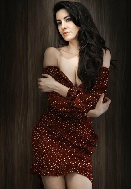 Aroa Gimeno exclusive star images