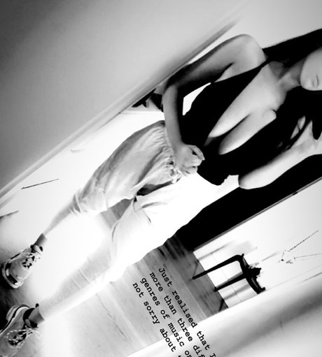 Darcybuchan exclusive pornstar image