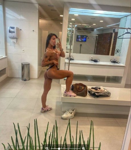 Giovanna B Pati pornstar naked picture