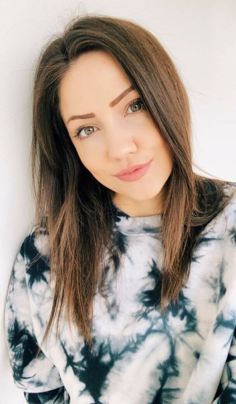 KayPea adult actress images