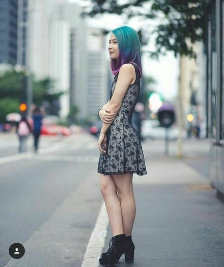 assimcomofogo model nude photos