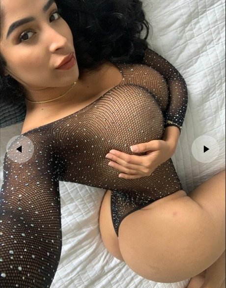 thaliamcix sexy pornstar pics