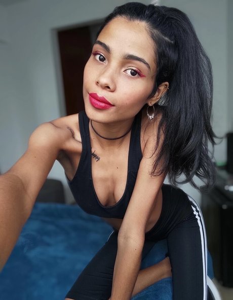 tropicalangeles model xxx photos