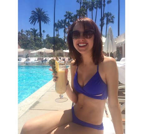 Juliette Goglia erotic model picture