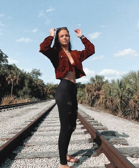 lillyackerman star porn images