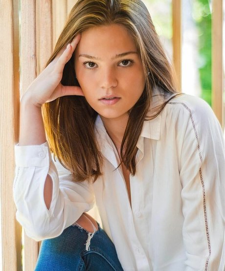 lillyackerman nice actress image