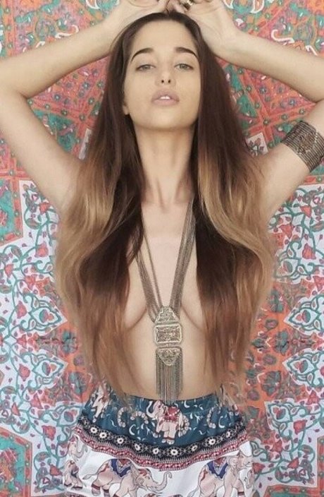 Ella Kat erotic model picture