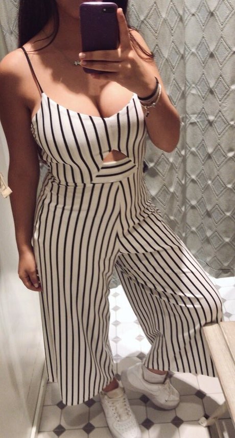 Lazypopa model beautiful picture