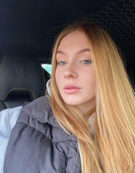 DanyaDaddy pornstar naked archive