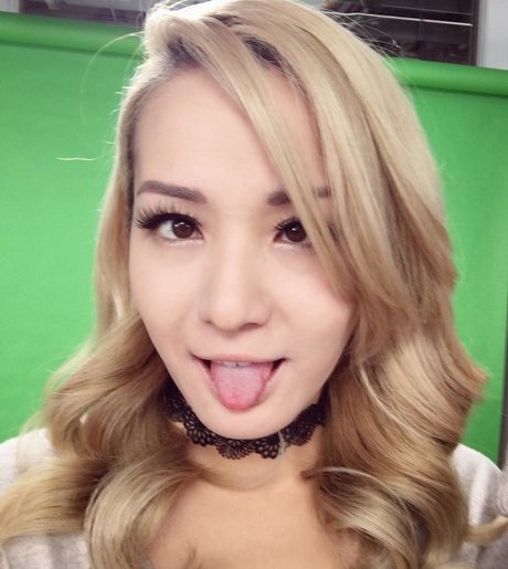 Reina Scully sex star photo