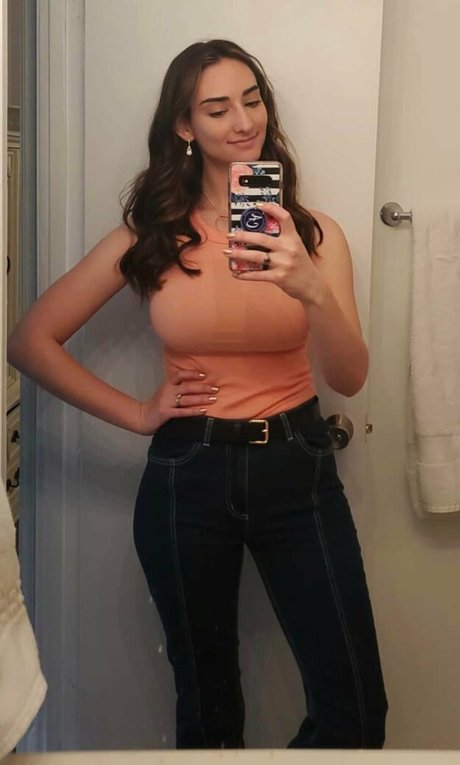 Abigail Shapiro pornstar perfect photos