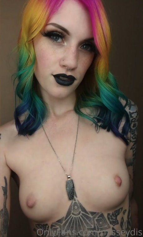 MissEydis art actress galleries