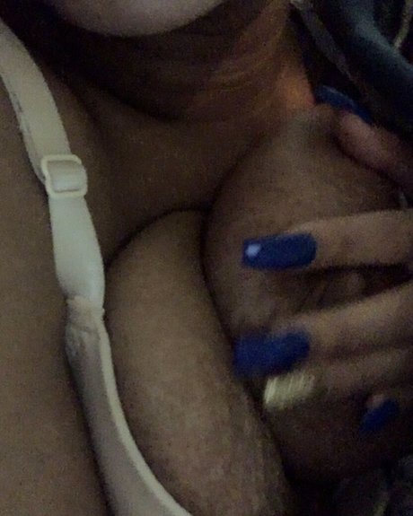 Subscribed To Her best model img