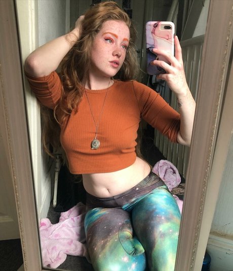 Lucie Rose Middleton exclusive star pic