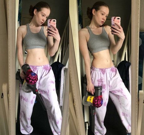 Lucie Rose Middleton nice pornstar image