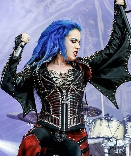 WomenMetal beautiful actress galleries