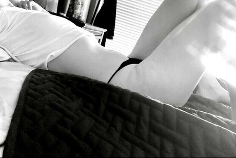 WomenMetal star erotic pictures