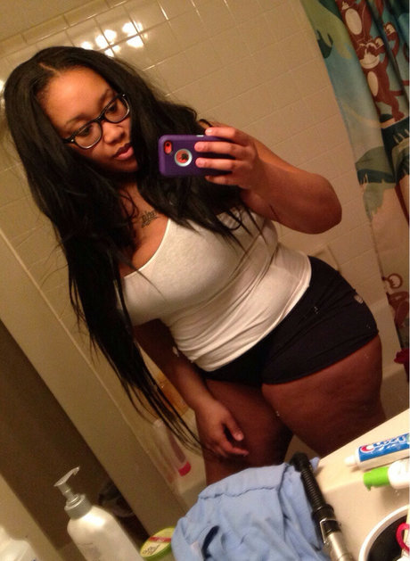 beautifulflowerchild porn model archive