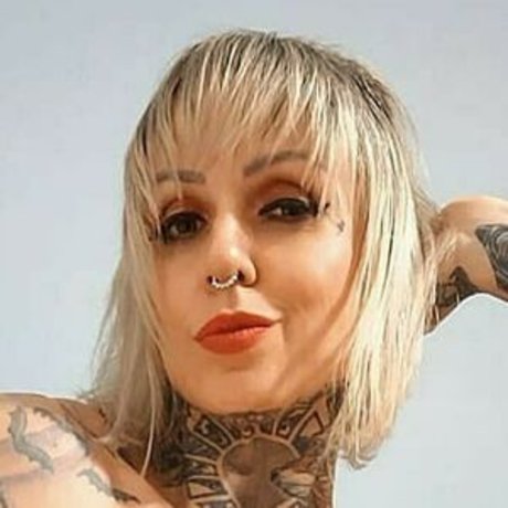 Lu Martins star beautiful picture