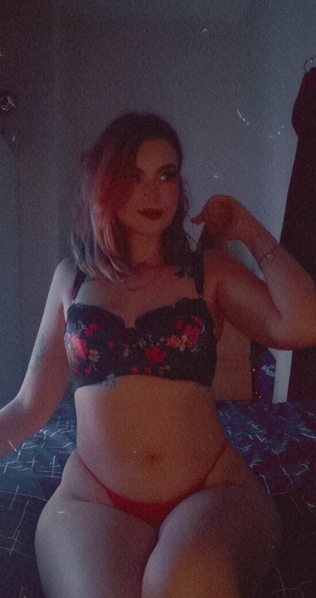 riahbrynn star pretty pic