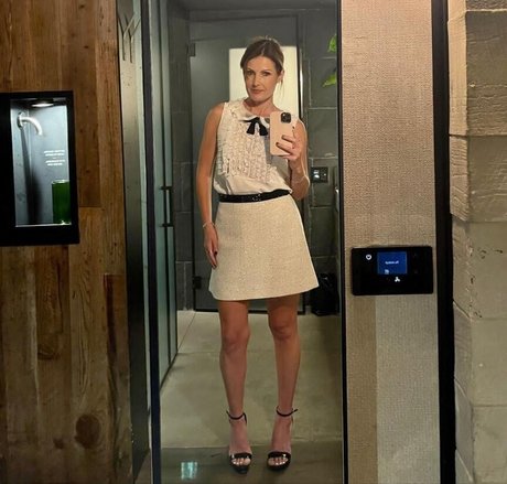 Sheri Nicole star hot pictures