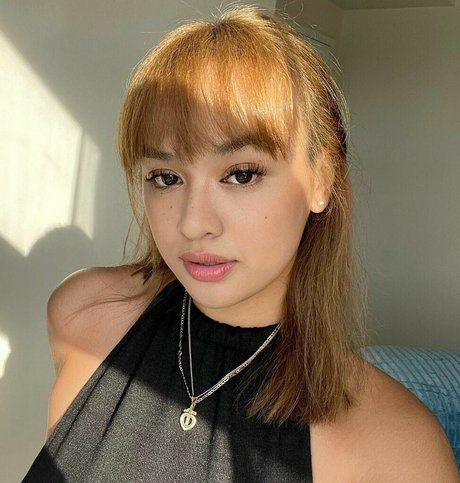 Gaile Cgeq_ nudes pornstar photo