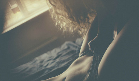 Emily Hamilton hot star photo