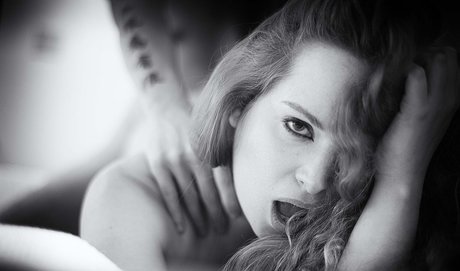 Emily Hamilton hot model pic