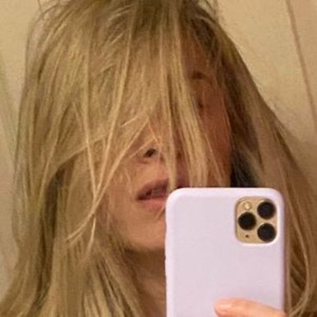 hotwife blondee pornstar exclusive pics