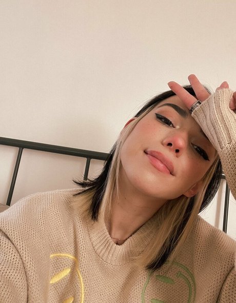 Shubble naked star archive