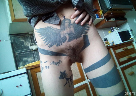 Jokers Harley Quinn star top photos