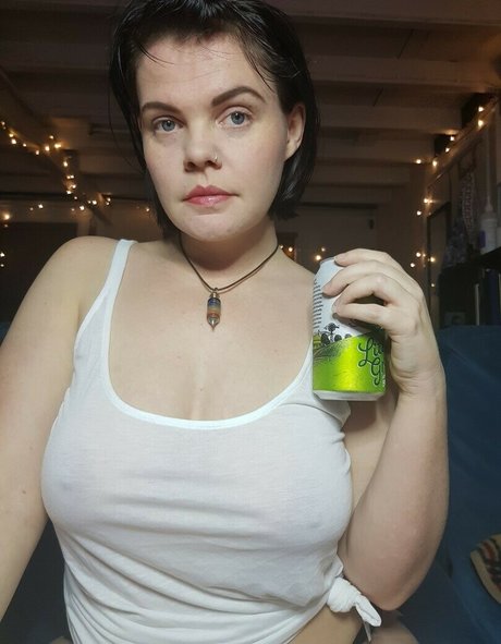 Hanasolo model porn archive