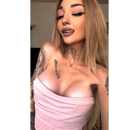 Vanesasoria_ beautiful model images