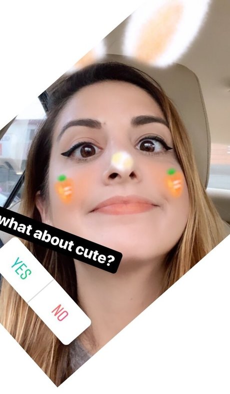 Sloane Skipper Wolf star beautiful picture