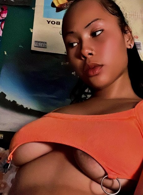 frankie webp exclusive star image