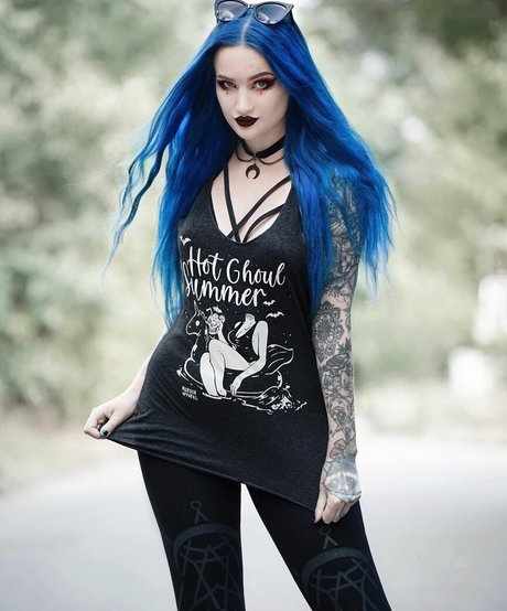 BlueAstrid sexy actress image