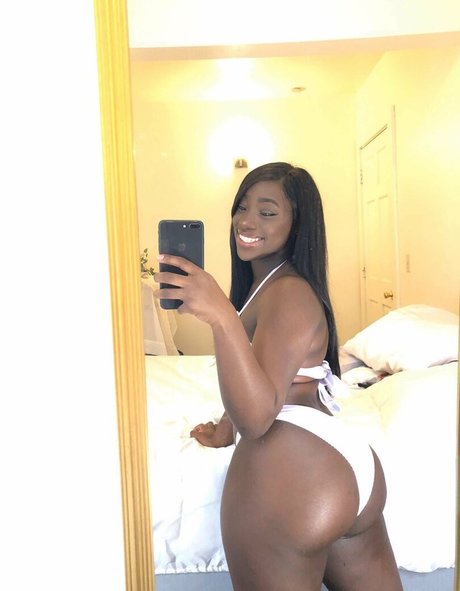 bribriann6722 star xxx image