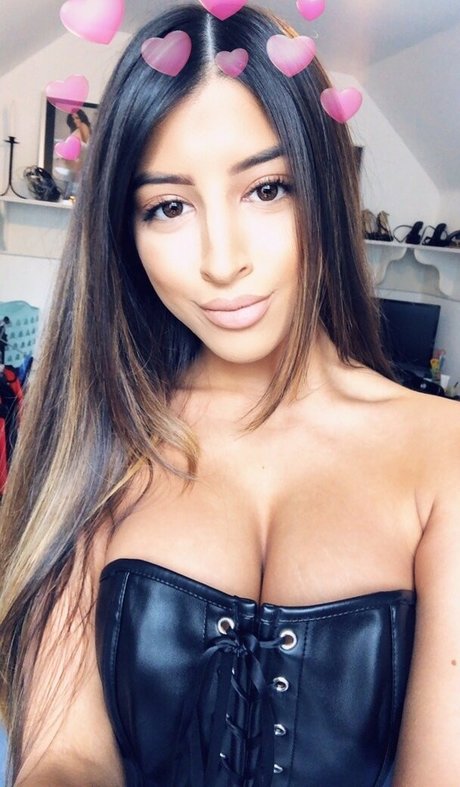 ShannonSinghof pornstar adult galleries