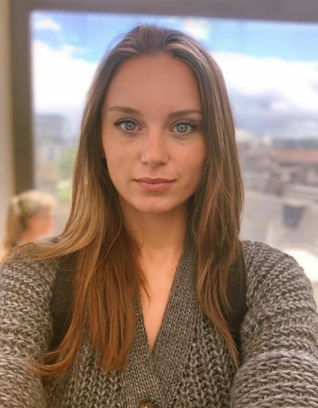 russian amateur onlyfans adult photos