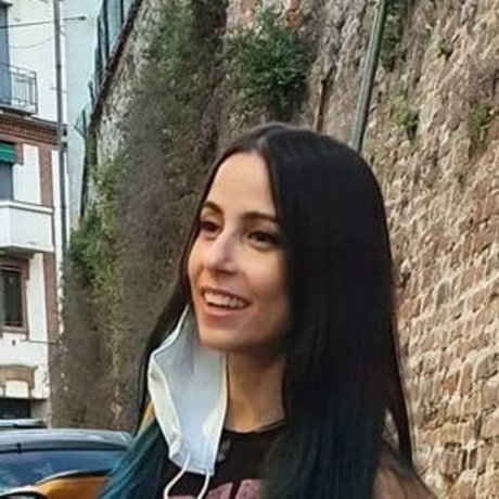 Kurolily model pretty img