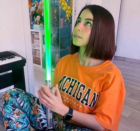 Kurolily Profile pic