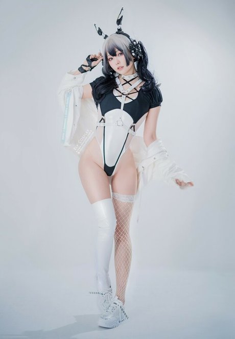 Ely Cosplayer xxx pornstar pics