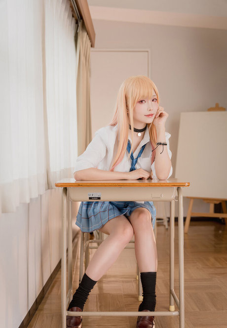 Ely Cosplayer actress pic