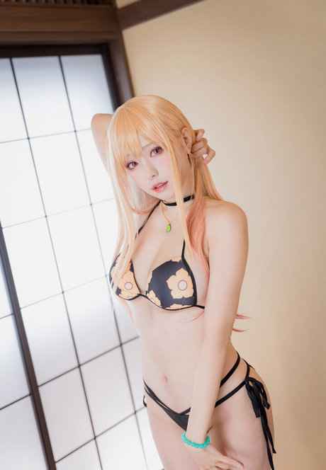 Ely Cosplayer xxx model img