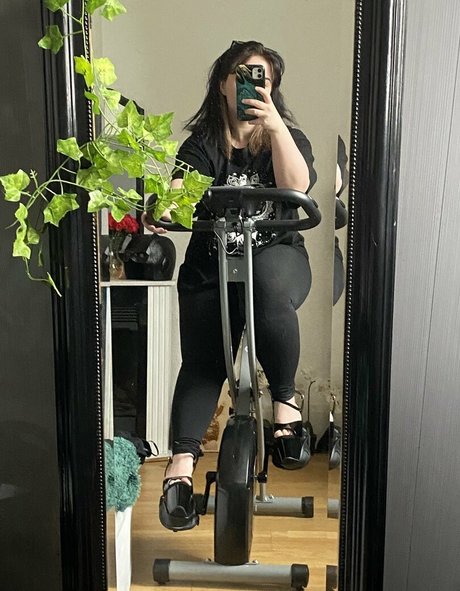 mistressmeche star hot picture