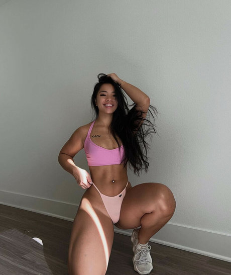 Cainguyeen model free pics