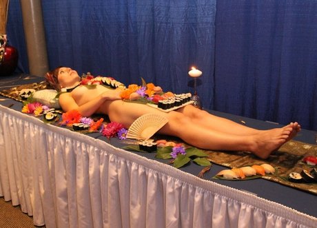 Lindsey Doe sexy actress photos